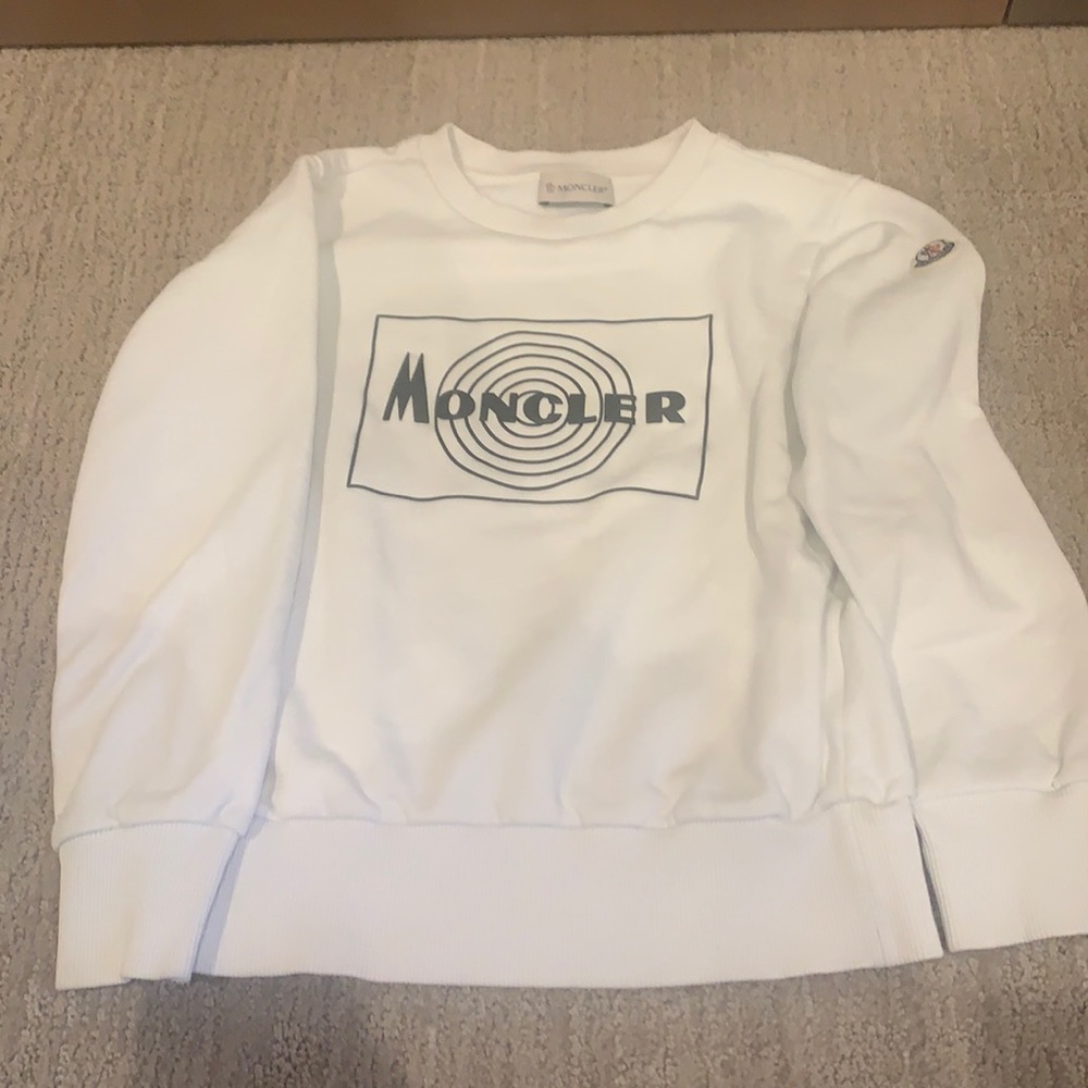 Moncler children’s white sweatshirt unisex size 10A
